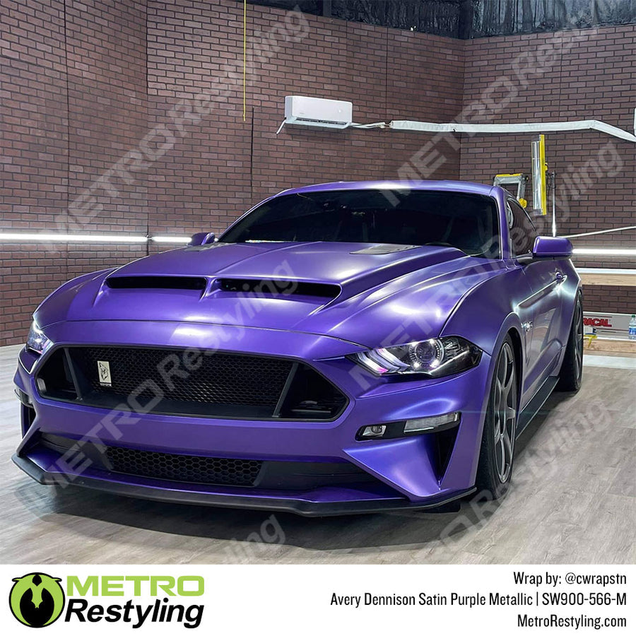 Satin Metallic Purple by Avery Dennison (SW900-566-M)