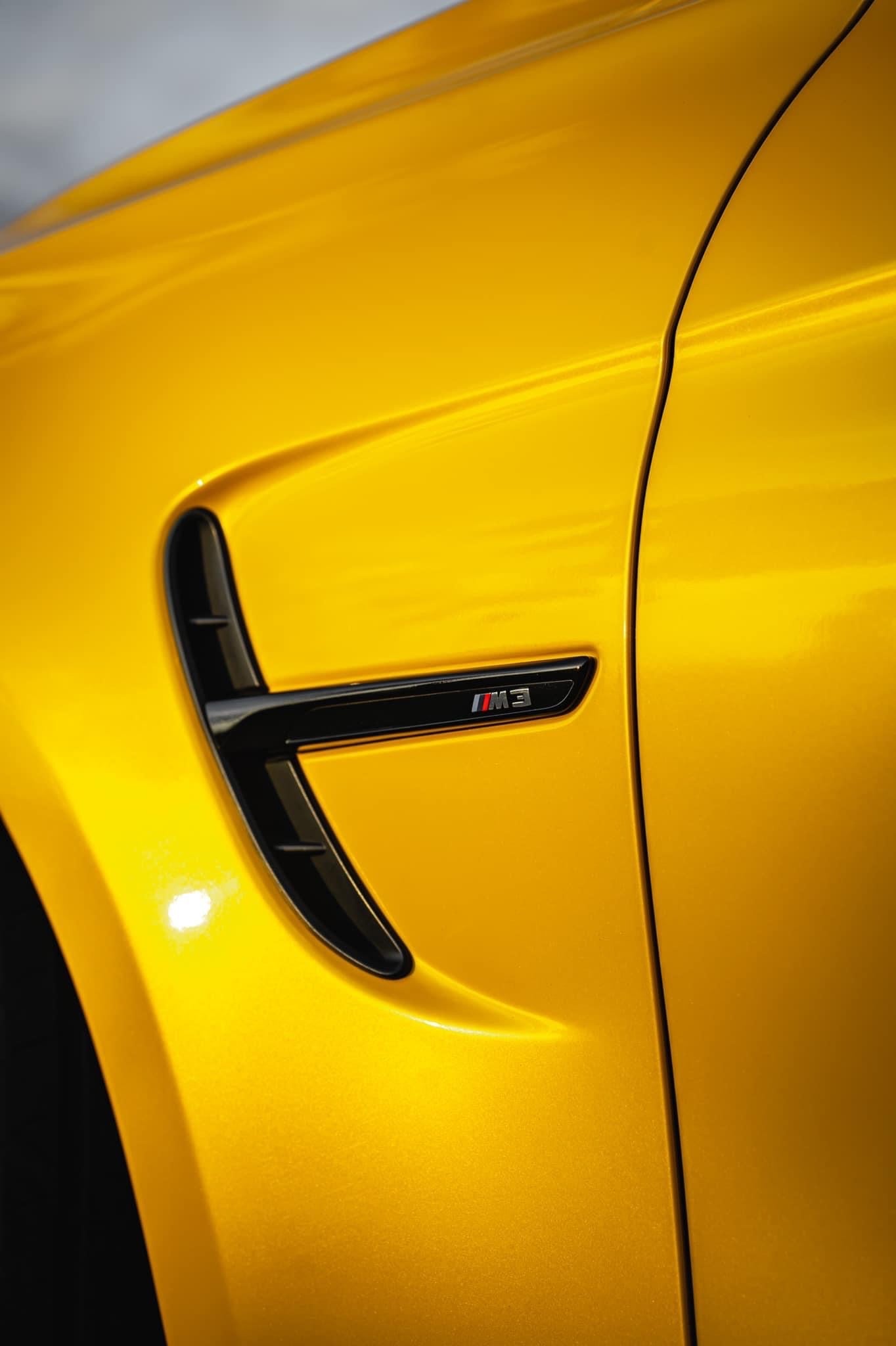 Gloss Metallic Dandelion Yellow by Inozetek (MSG019)