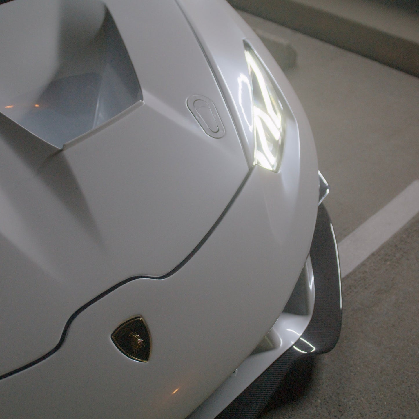 Gloss Pearl White by Inozetek (PG028)