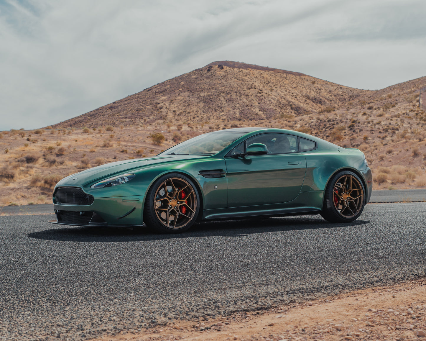 Gloss Metallic Racing Green by Inozetek (MSG111)