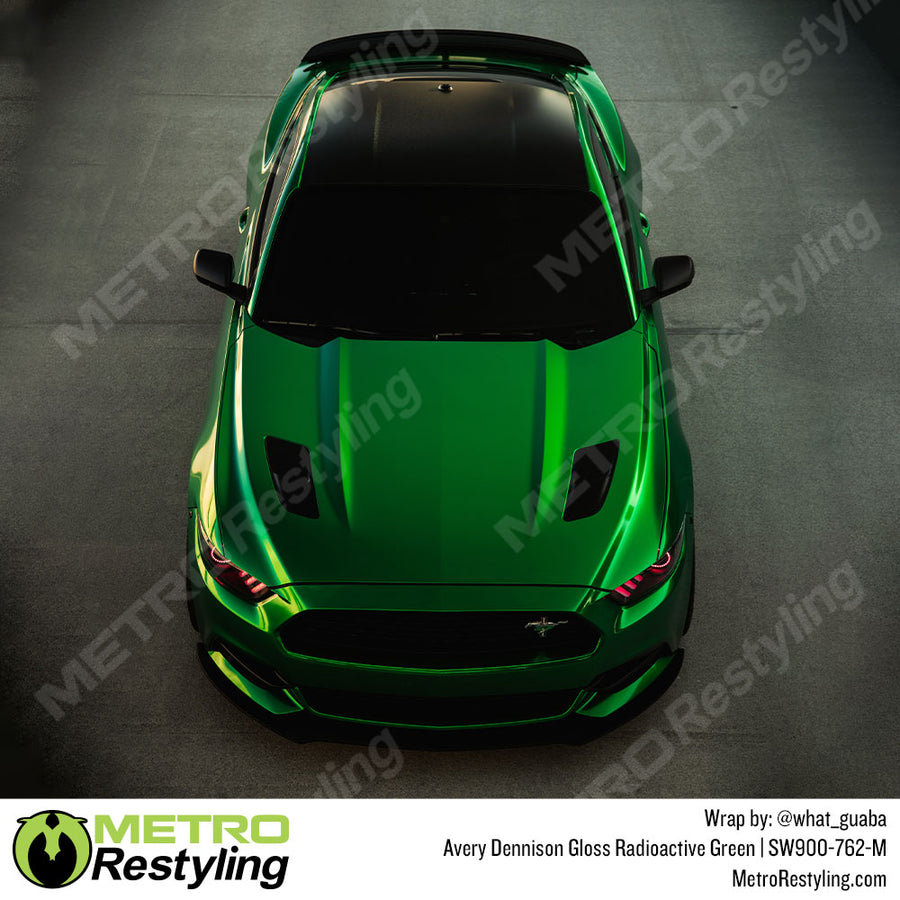 Gloss Metallic Radioactive by Avery Dennison (SW900-762-M)